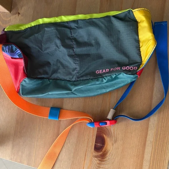 Cotopaxi Colorful Waist/fanny Pack with Red and Blue - Picture 3 of 5